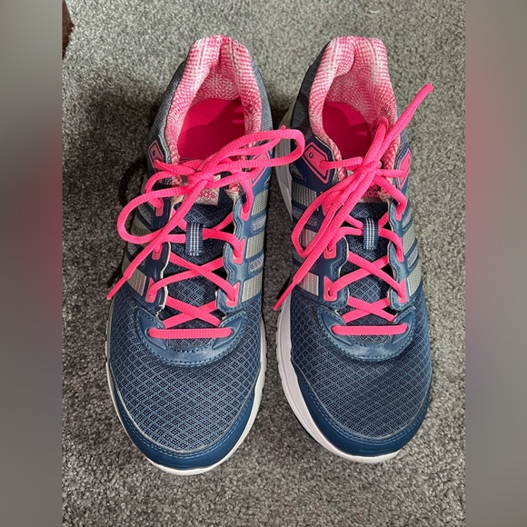 Adidas Women's Duramo 6 Running Shoes Sz. 9 1/2, Pink, Blue & Silver, Adiprene+ - Picture 2 of 7